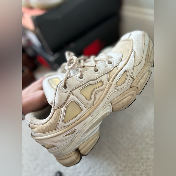 Rare Adidas RAF Simmons Oswego version 1 all white 7/10 condition size 10 - Picture 3 of 5